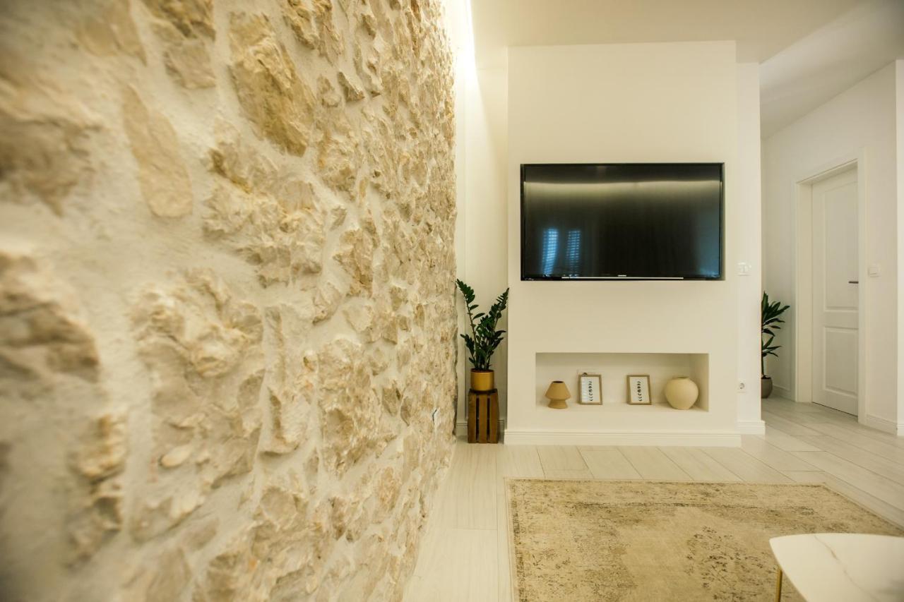 Anno Apartment Imotski-Makarska Buitenkant foto