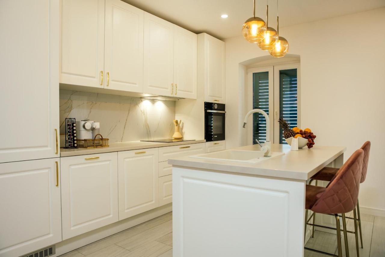 Anno Apartment Imotski-Makarska Buitenkant foto